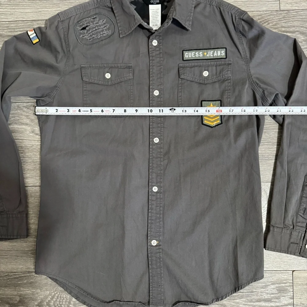 Guess Kids Gray Patched Casual Button Down Army Shirt Sturdy Fabric Sz XL Flawed